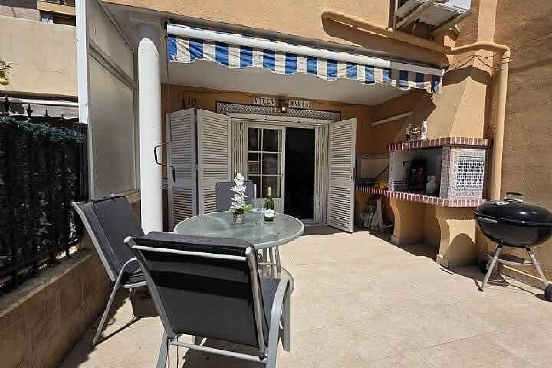 Reventa - Town House -
La Rosaleda - Inland