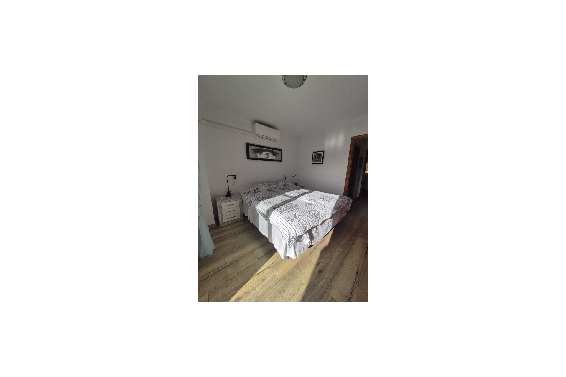 Reventa - Town House -
La Rosaleda - Inland