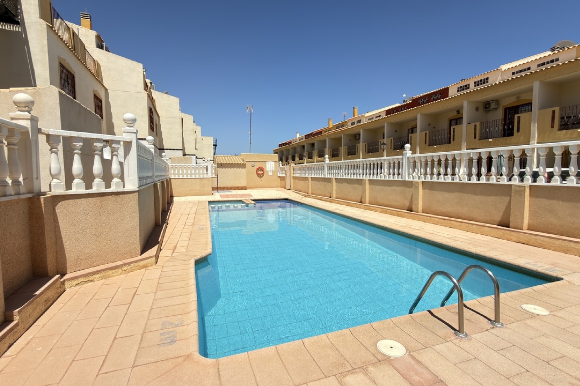 Reventa - Town House -
La Zenia - Costa Blanca