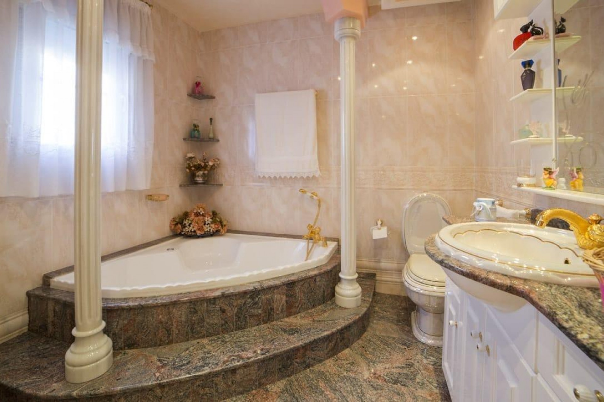 Reventa - Town House -
Los Alcazares - Centro