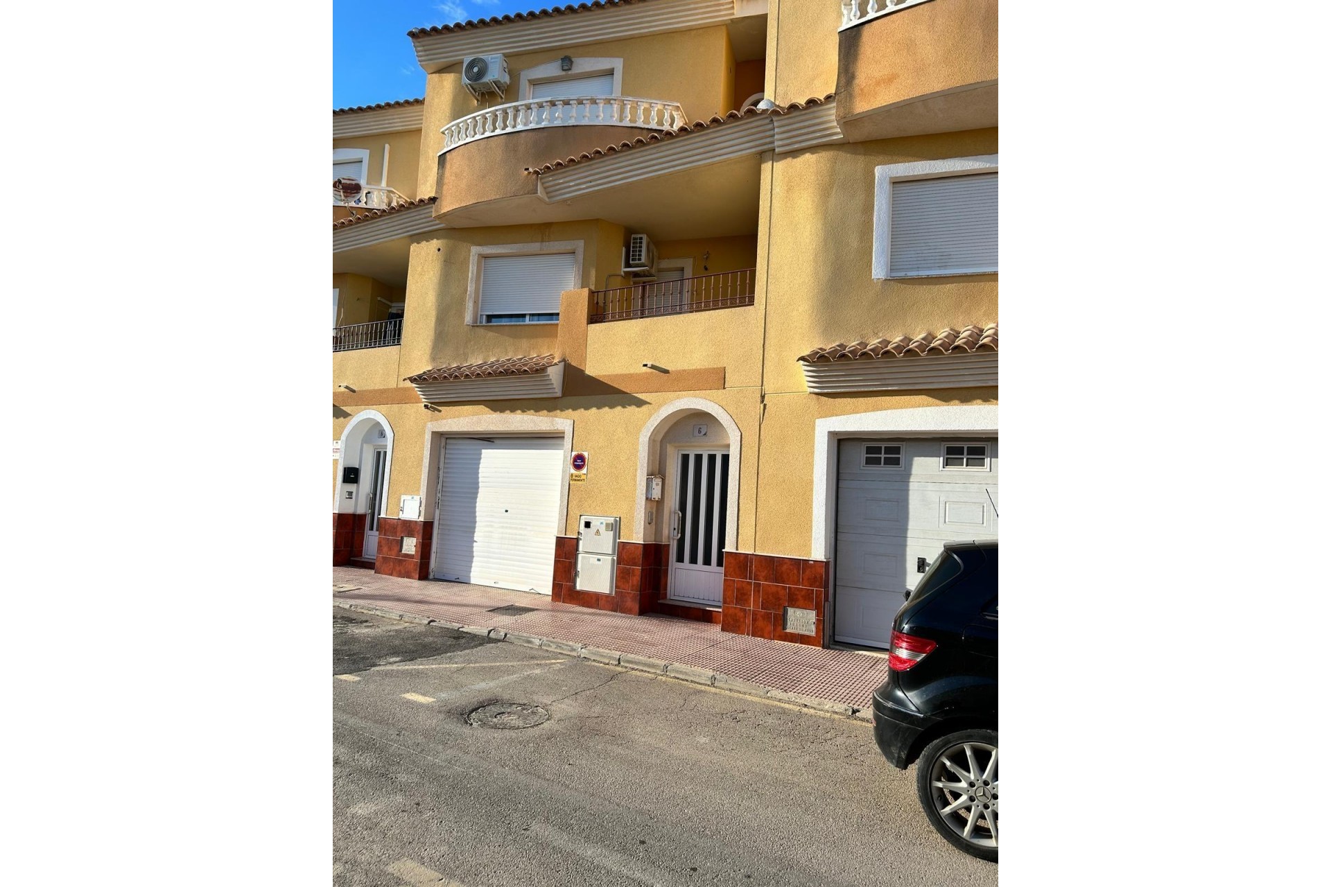 Reventa - Town House -
Los Alcazares - Los Alcázares