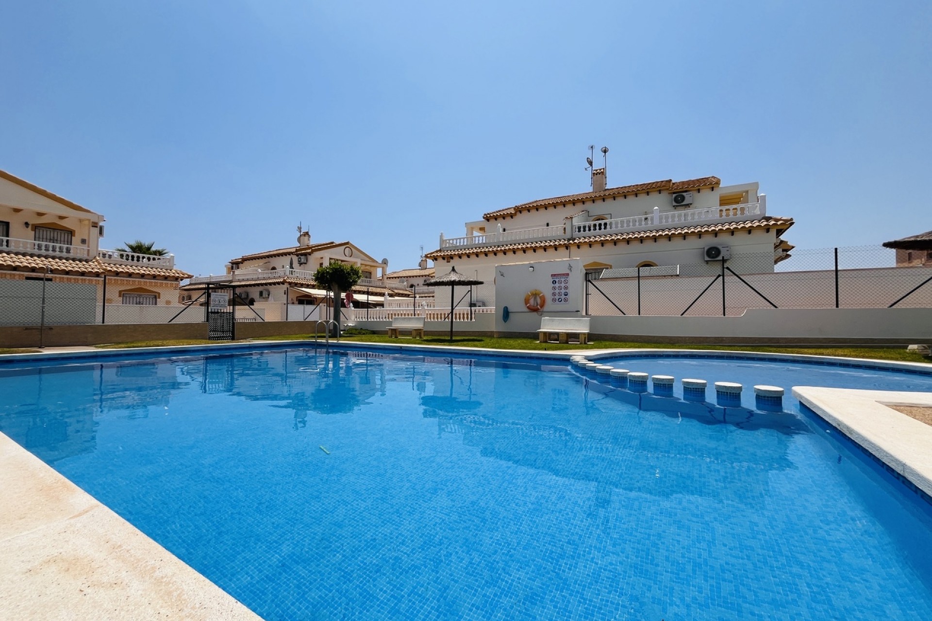 Reventa - Town House -
Los Altos - Costa Blanca
