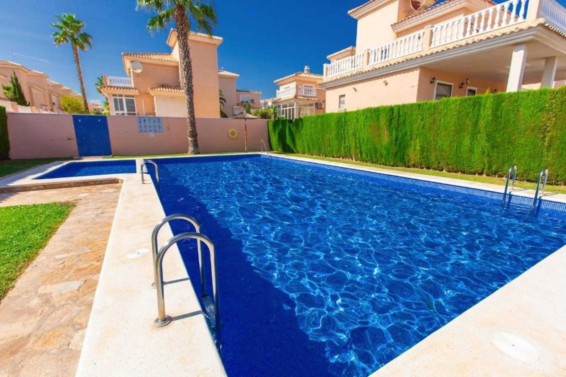 Reventa - Town House -
Los Altos - Costa Blanca
