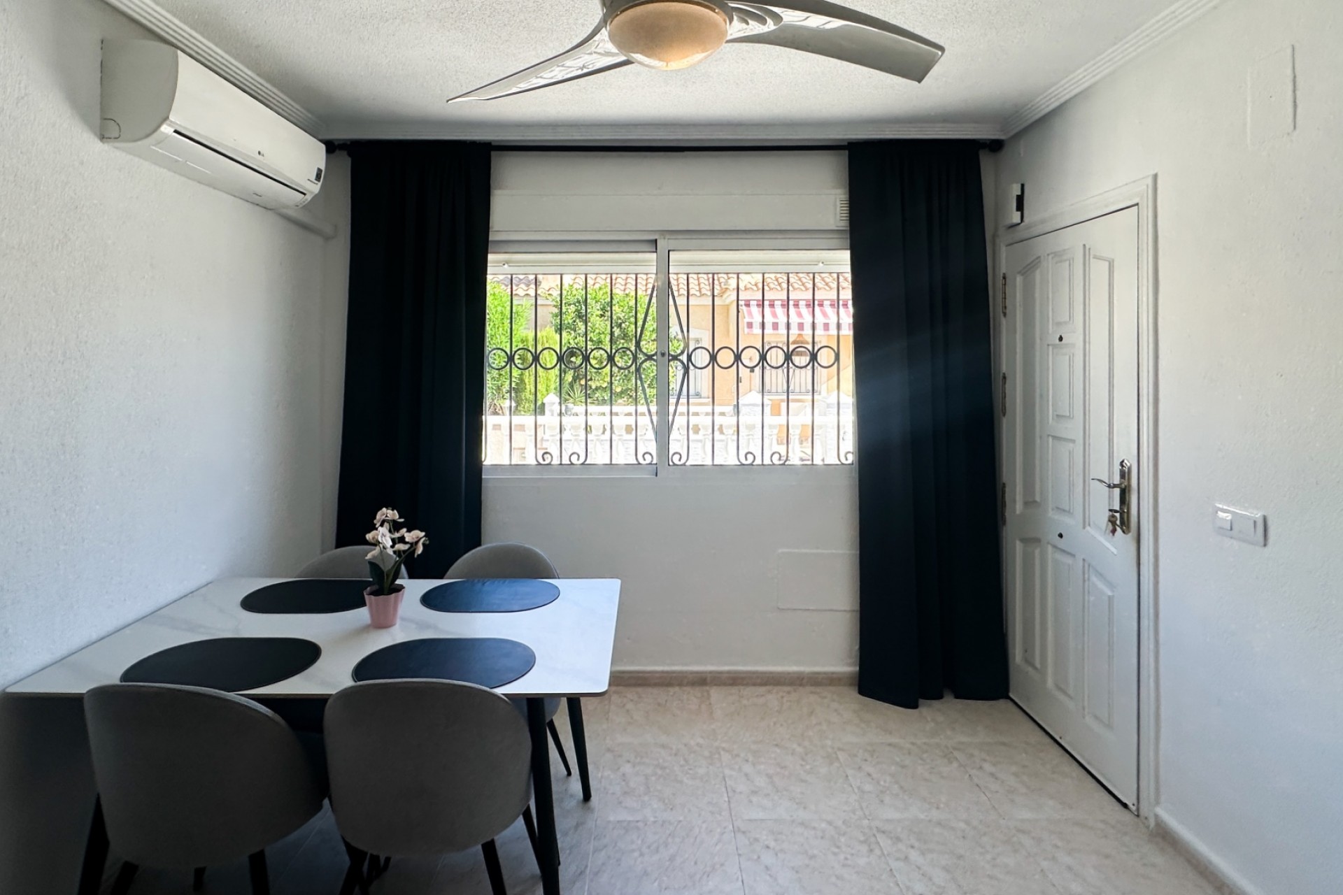Reventa - Town House -
Los Altos - Costa Blanca