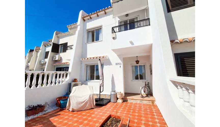 Reventa - Town House -
Los Balcones - Costa Blanca