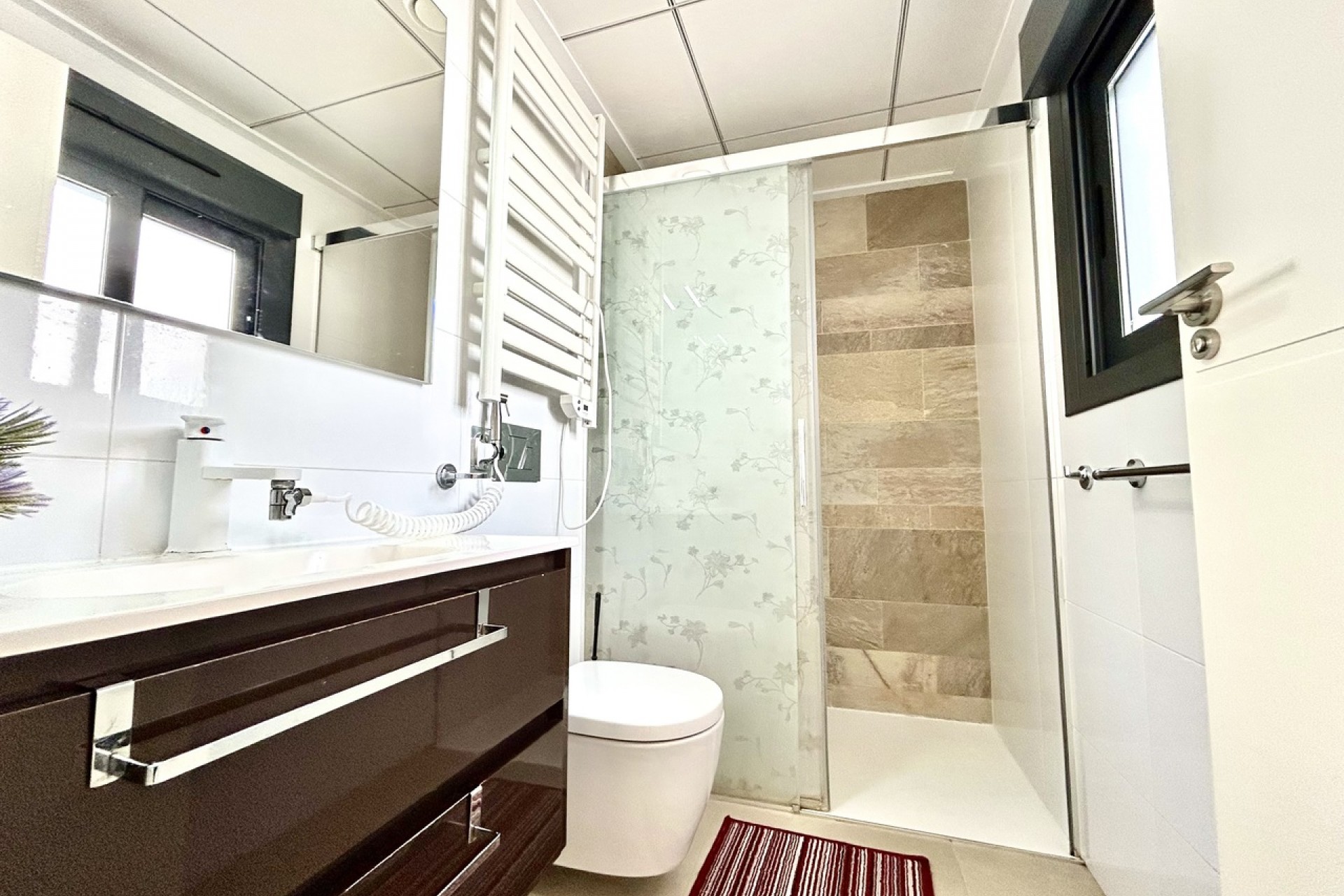 Reventa - Town House -
Los Dolses - Inland