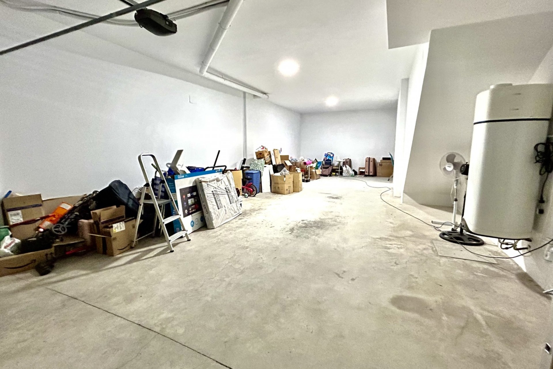 Reventa - Town House -
Los Dolses - Inland