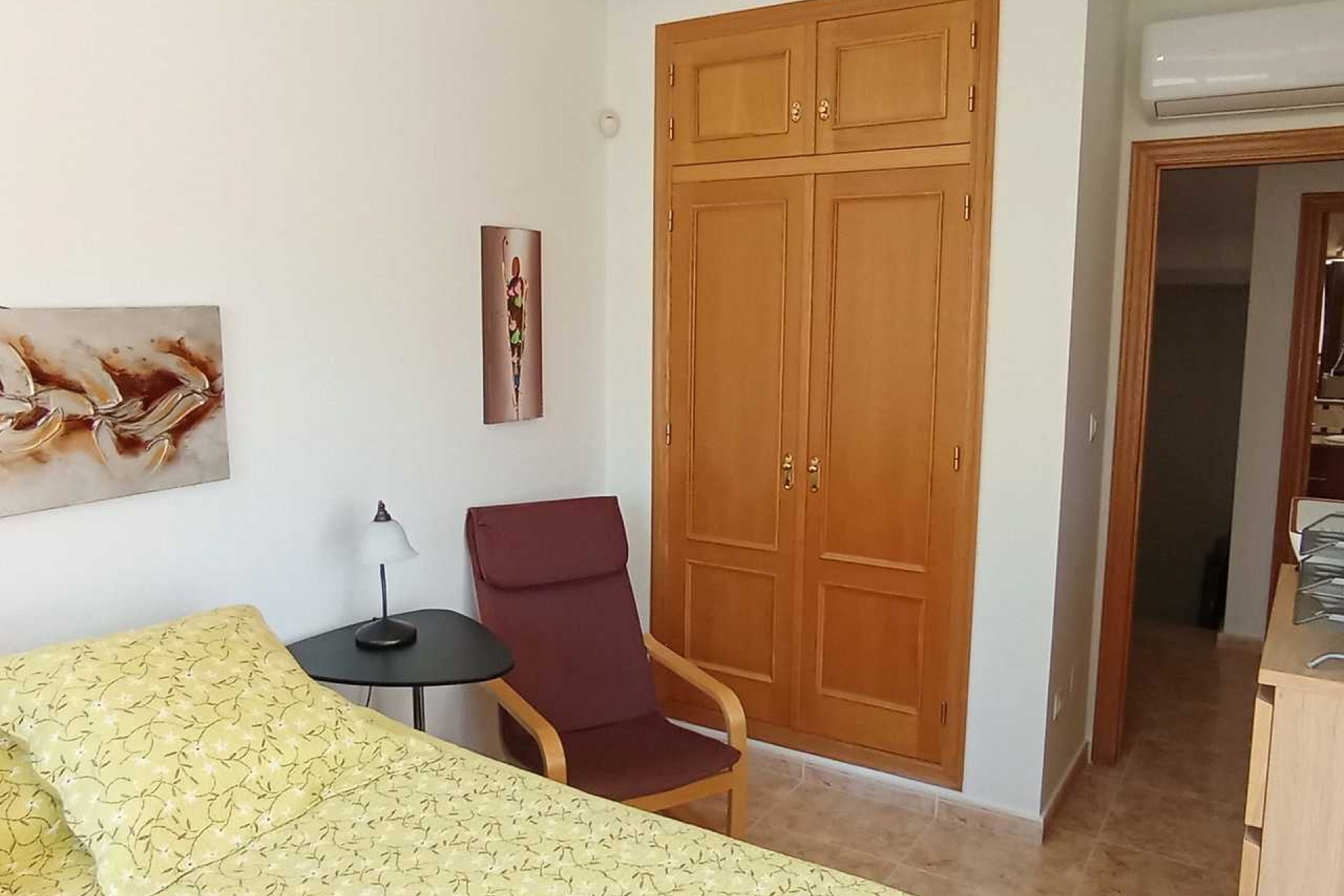 Reventa - Town House -
Los Dolses - Inland