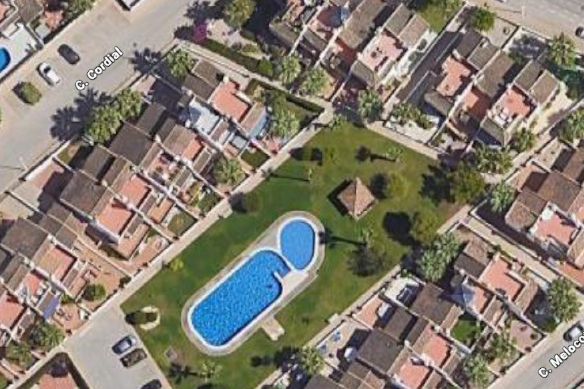 Reventa - Town House -
Los Dolses - Inland