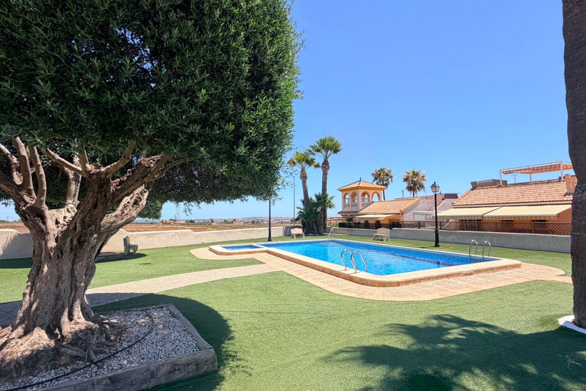 Reventa - Town House -
Los Montesinos - Costa Blanca