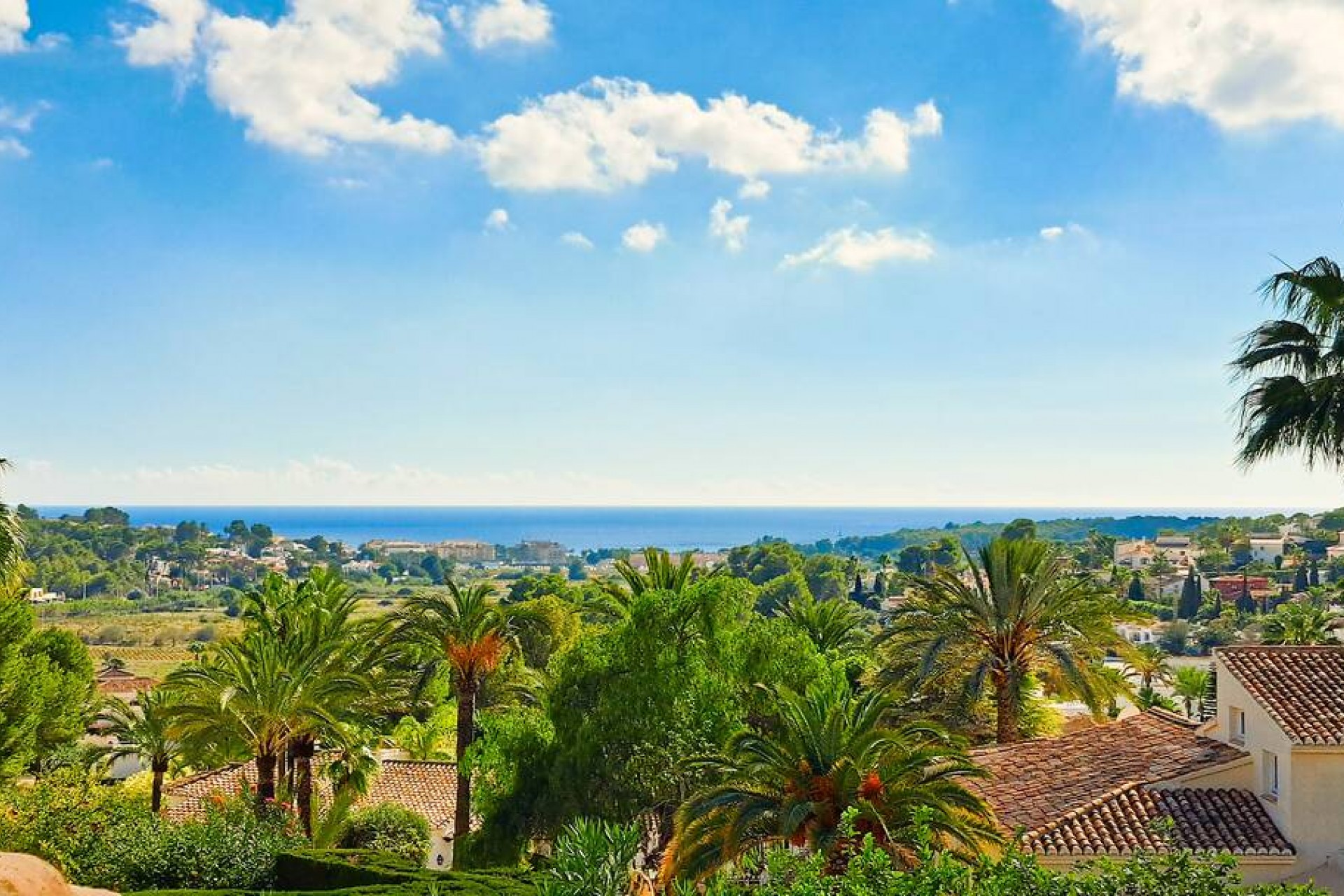 Reventa - Town House -
Moraira - Costa Blanca