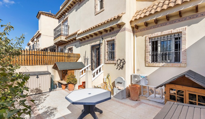 Reventa - Town House -
Orihuela Costa - Costa Blanca