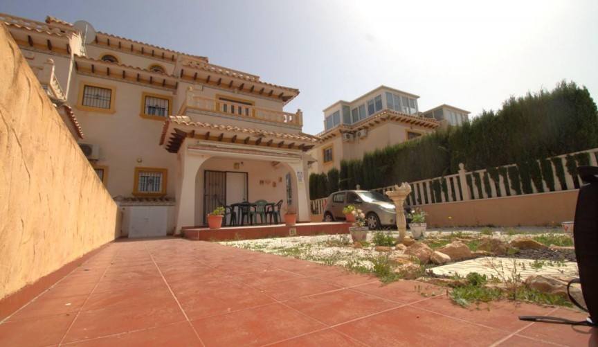 Reventa - Town House -
Orihuela Costa - Costa Blanca