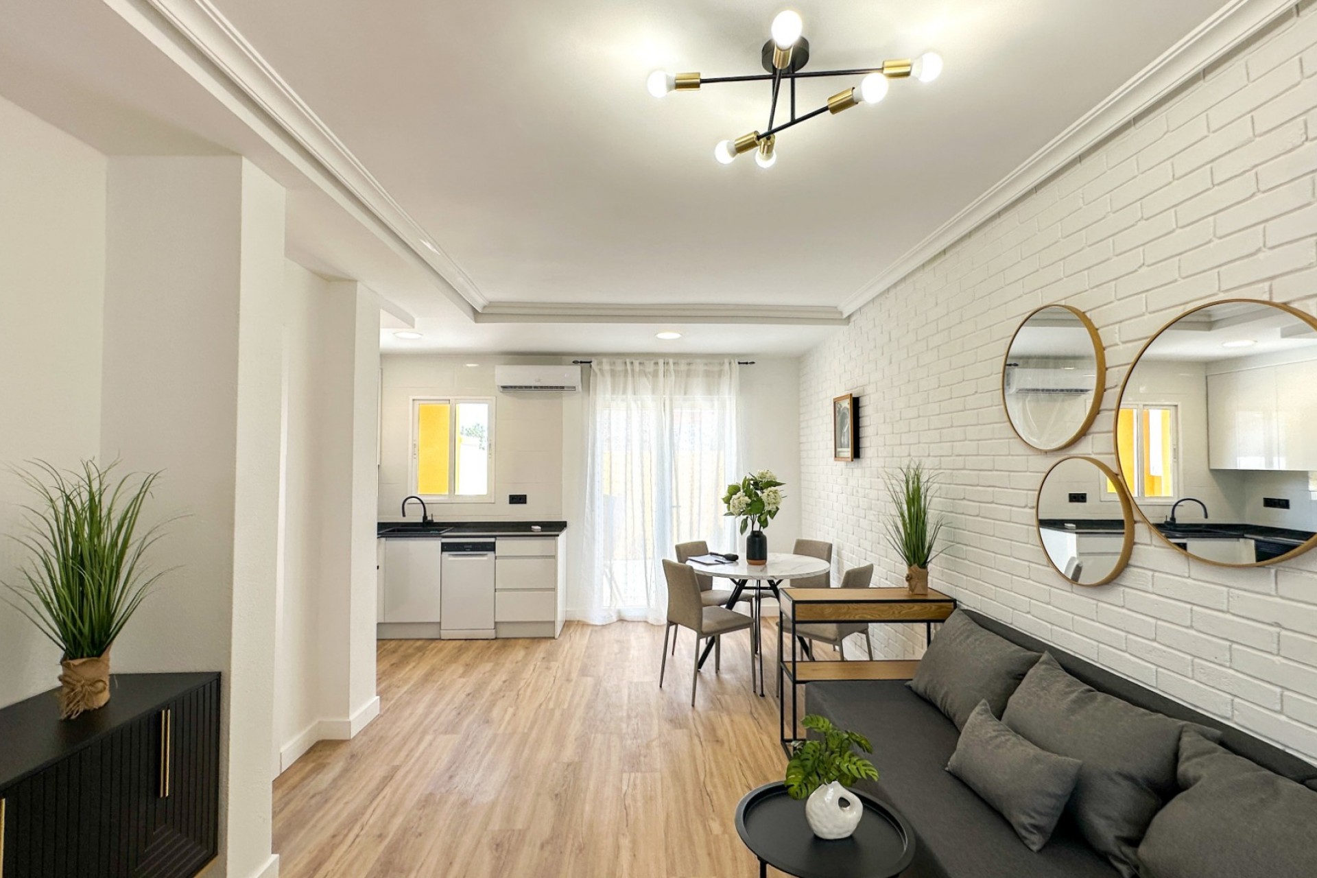 Reventa - Town House -
Orihuela Costa - Costa Blanca