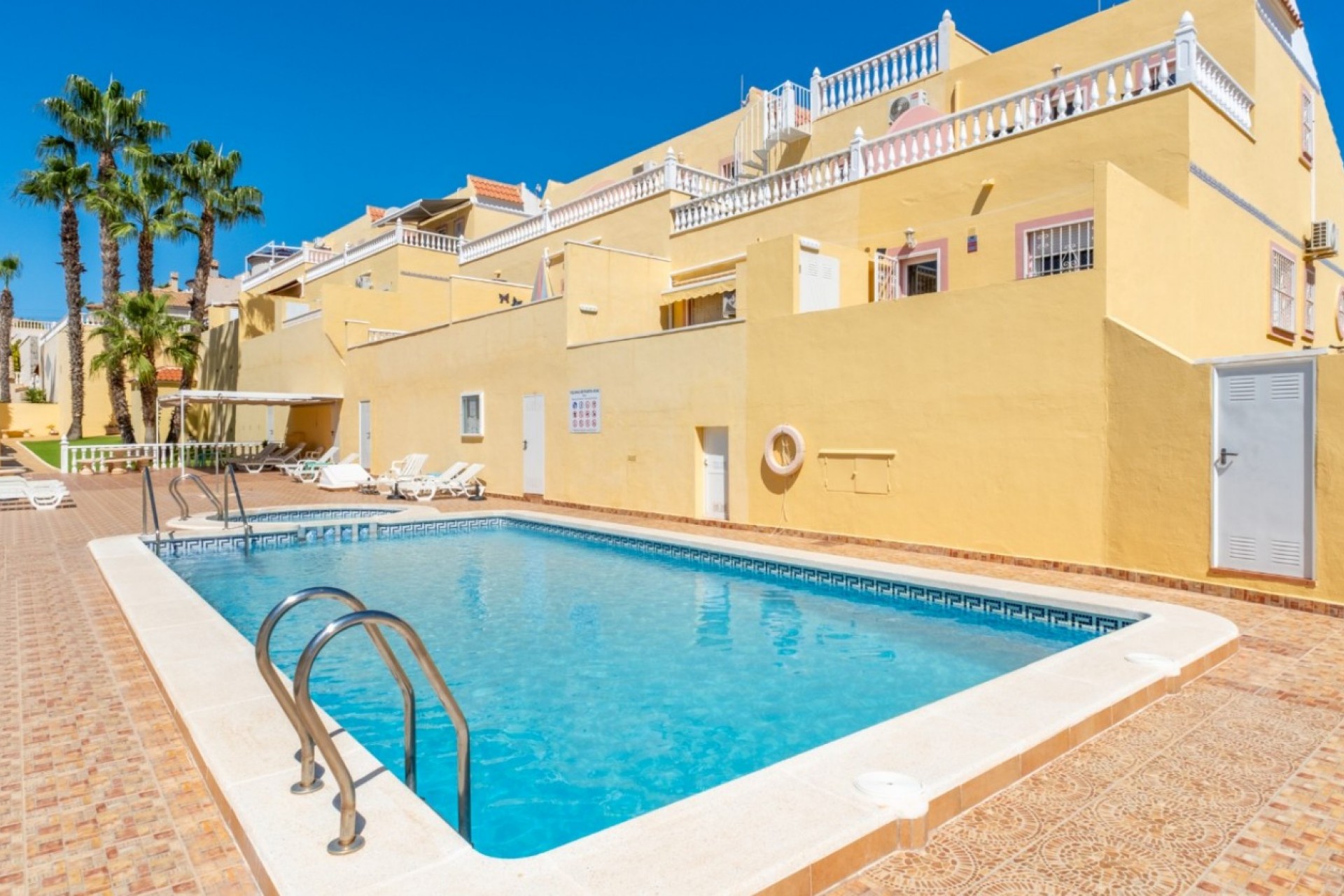 Reventa - Town House -
Orihuela Costa - Costa Blanca