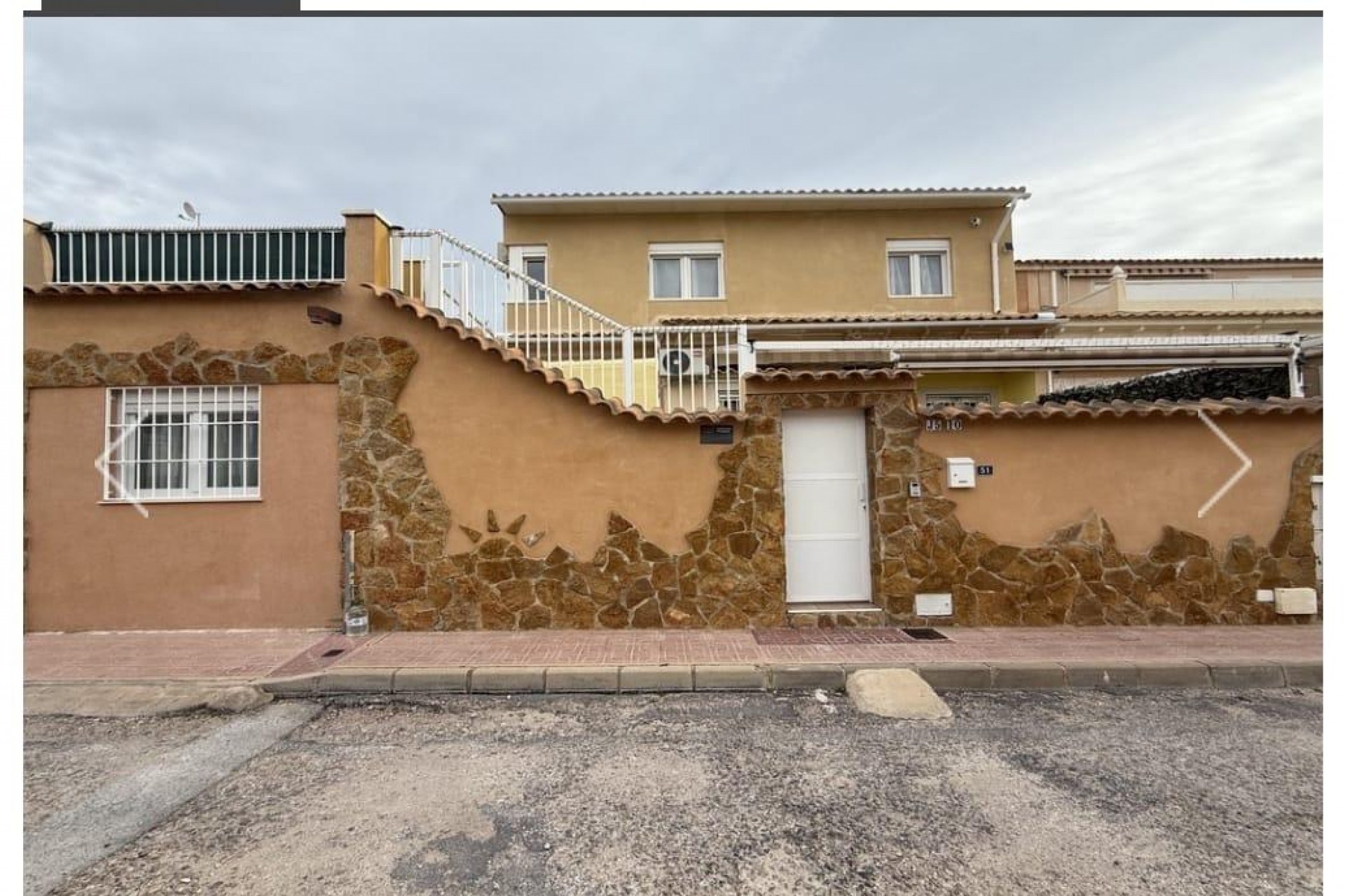 Reventa - Town House -
Orihuela Costa - La Florida