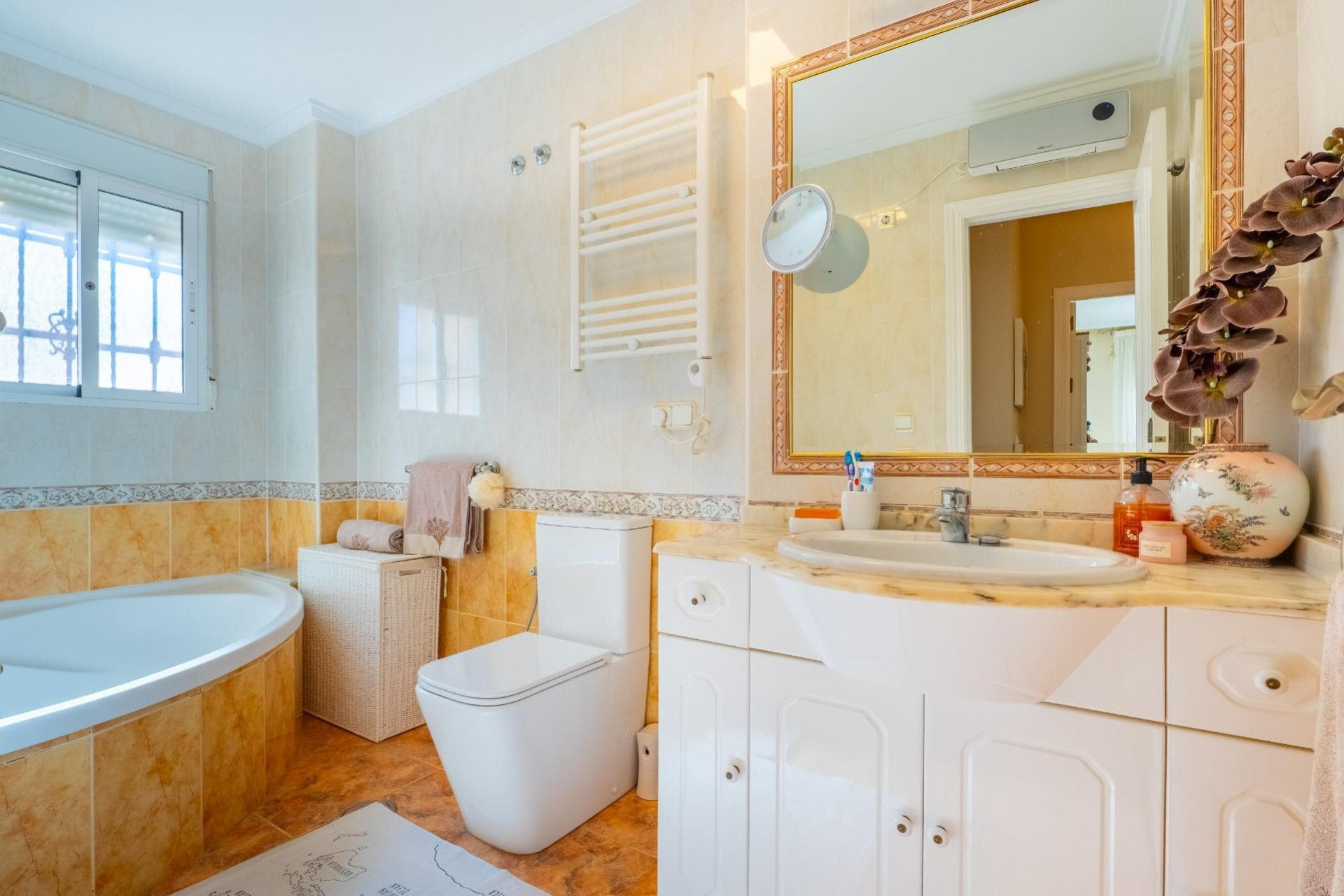 Reventa - Town House -
Orihuela Costa - La Regia