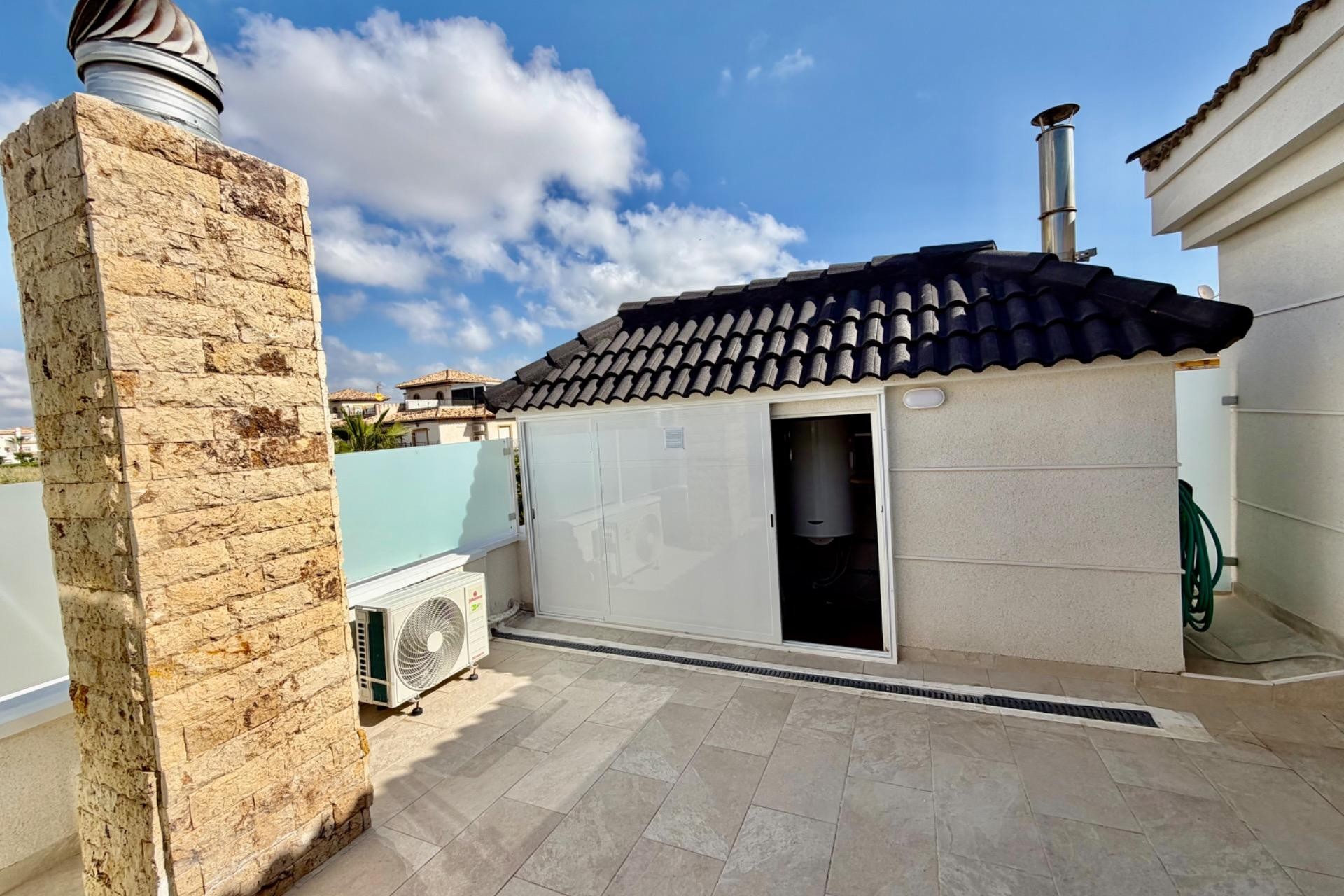 Reventa - Town House -
Orihuela Costa - La Zenia