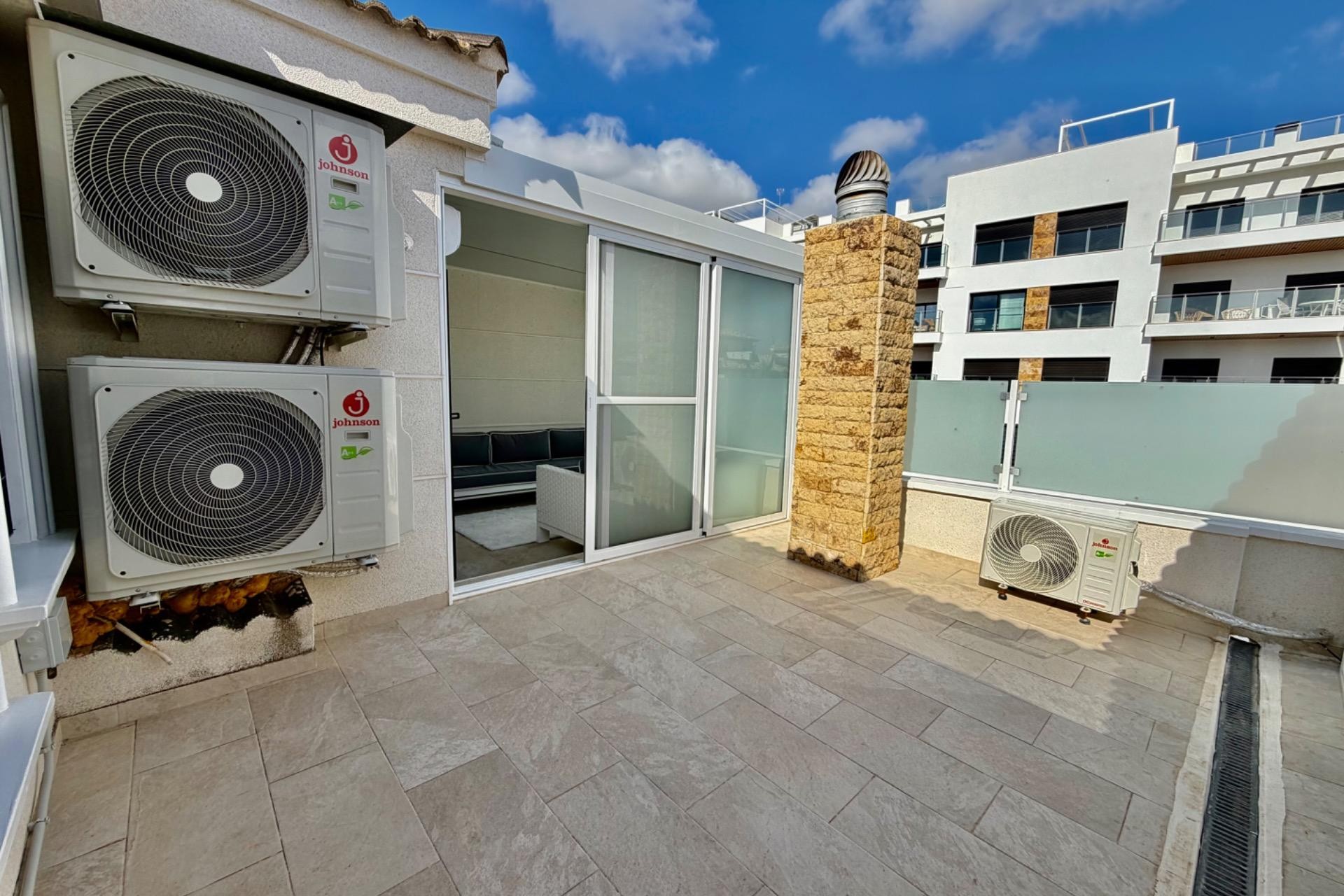 Reventa - Town House -
Orihuela Costa - La Zenia
