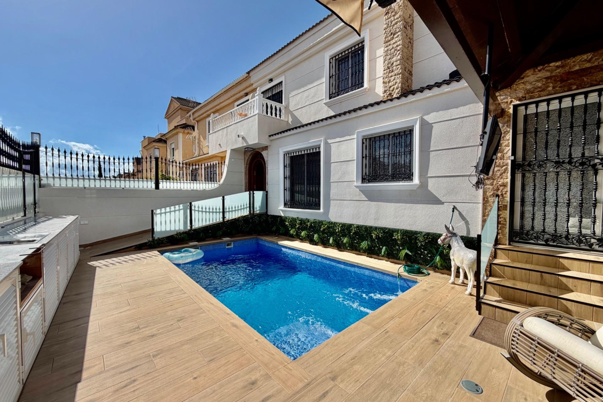 Reventa - Town House -
Orihuela Costa - La Zenia