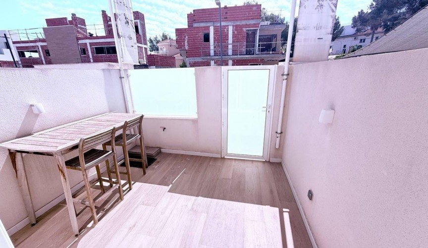 Reventa - Town House -
Orihuela Costa - Las Filipinas