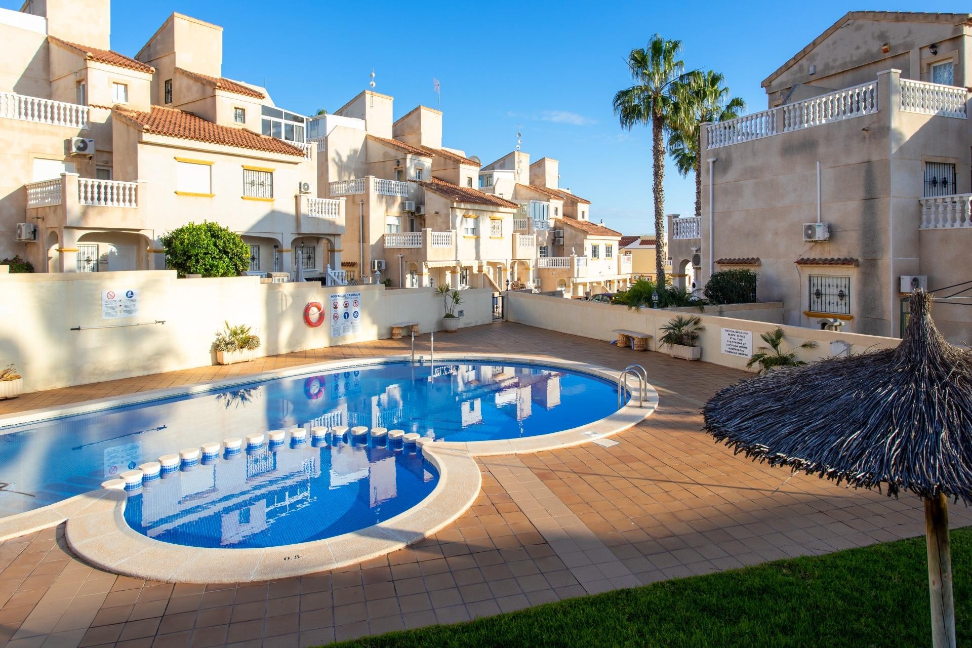 Reventa - Town House -
Orihuela Costa - Las Filipinas