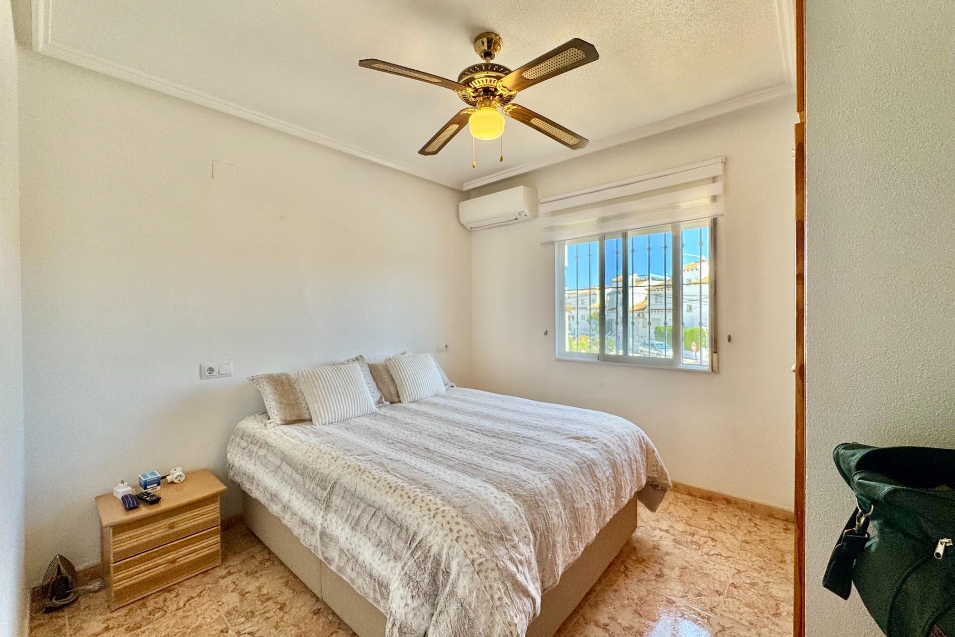 Reventa - Town House -
Orihuela Costa - Las Filipinas