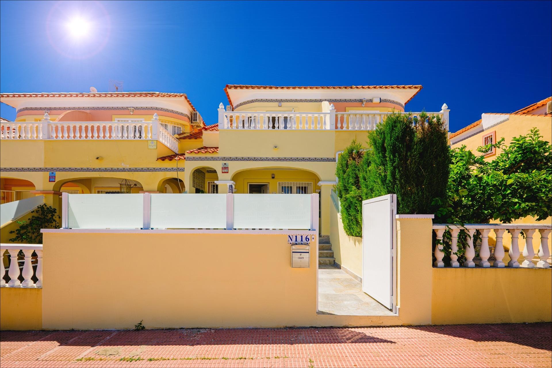 Reventa - Town House -
Orihuela Costa - Las Filipinas