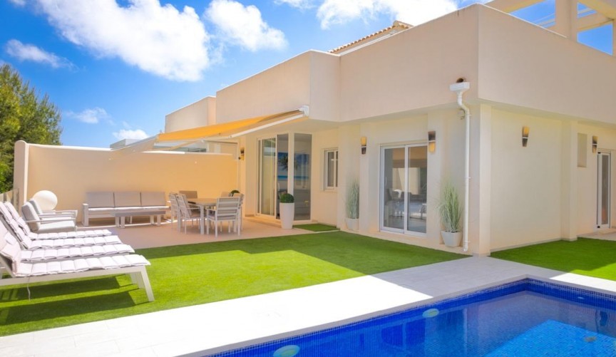 Reventa - Town House -
Orihuela Costa - Lomas De Don Juan