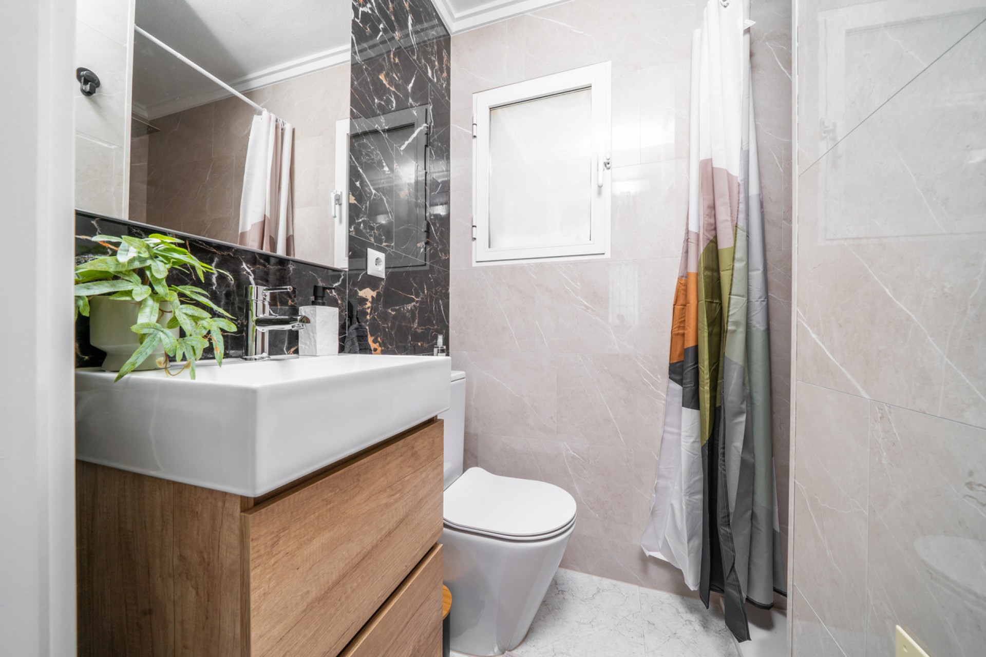 Reventa - Town House -
Orihuela Costa - Los Almendros - La Florida