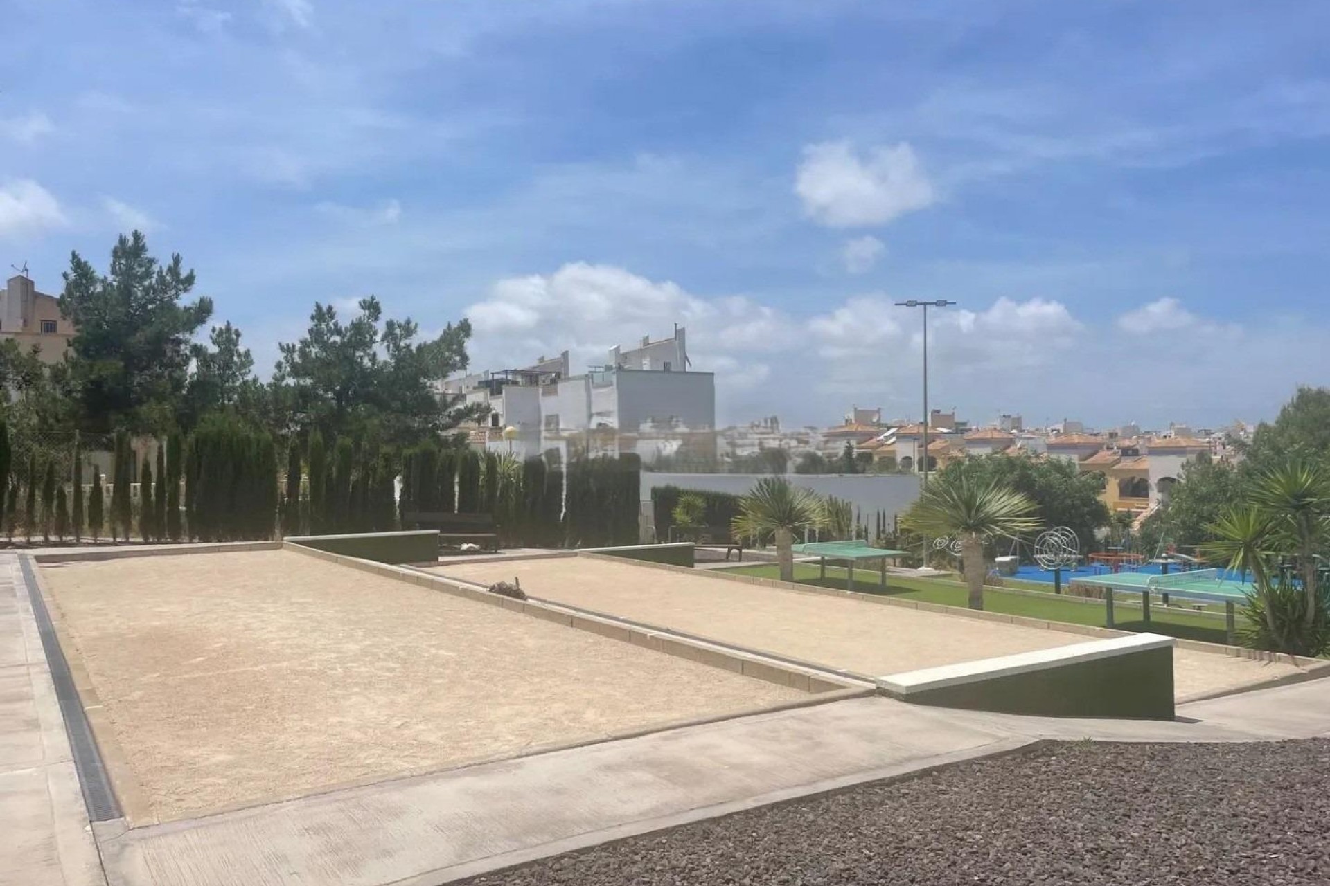 Reventa - Town House -
Orihuela Costa - Los Almendros-la Florida
