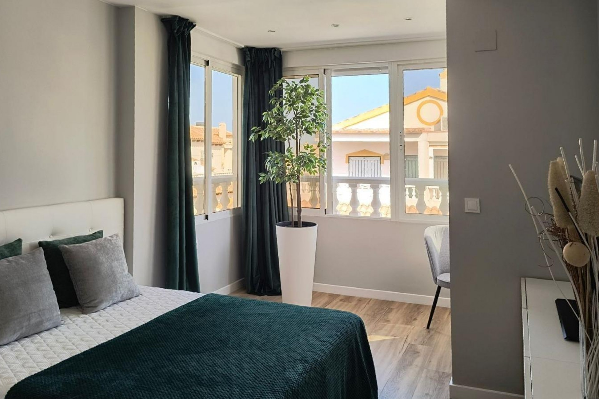 Reventa - Town House -
Orihuela Costa - Los Balcones