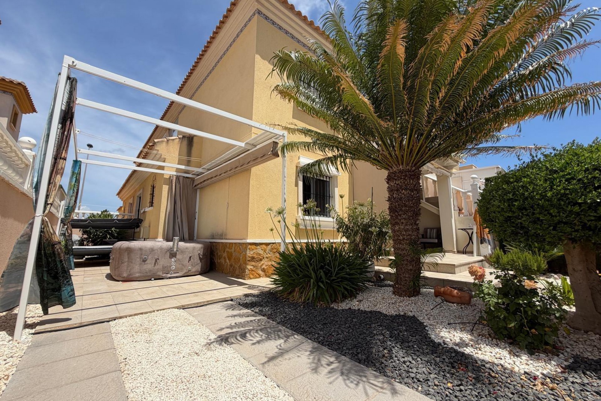 Reventa - Town House -
Orihuela Costa - Los Dolses
