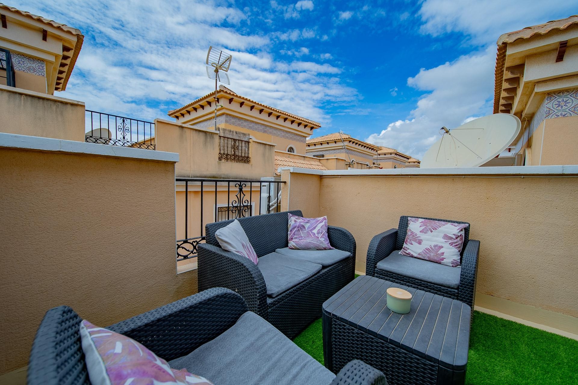 Reventa - Town House -
Orihuela Costa - PAU 26