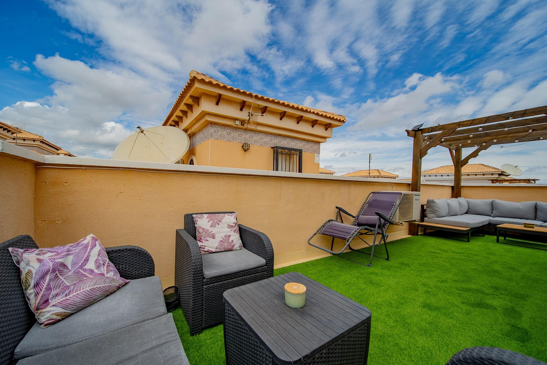 Reventa - Town House -
Orihuela Costa - PAU 26