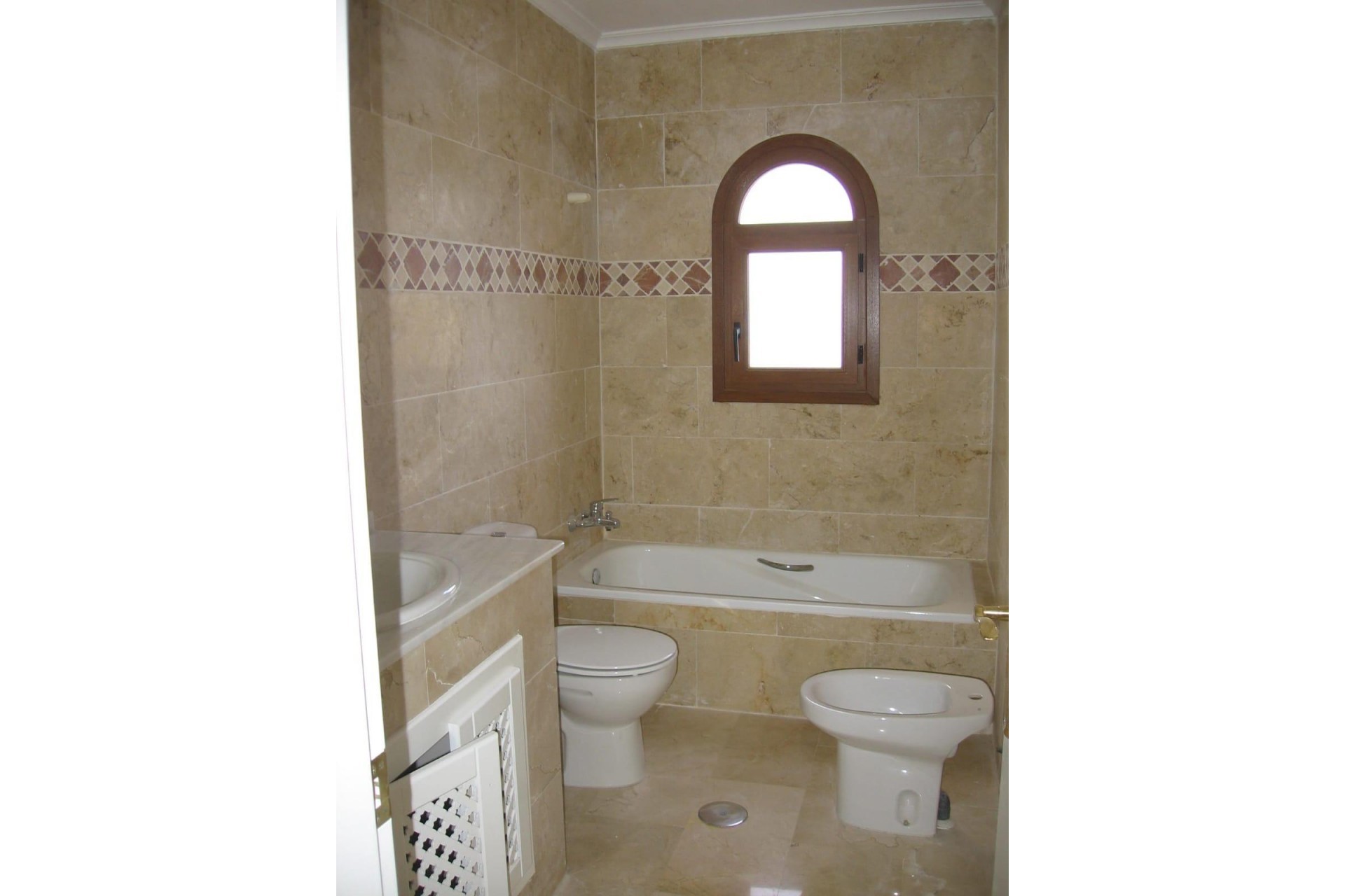 Reventa - Town House -
Orihuela Costa - PAU 8