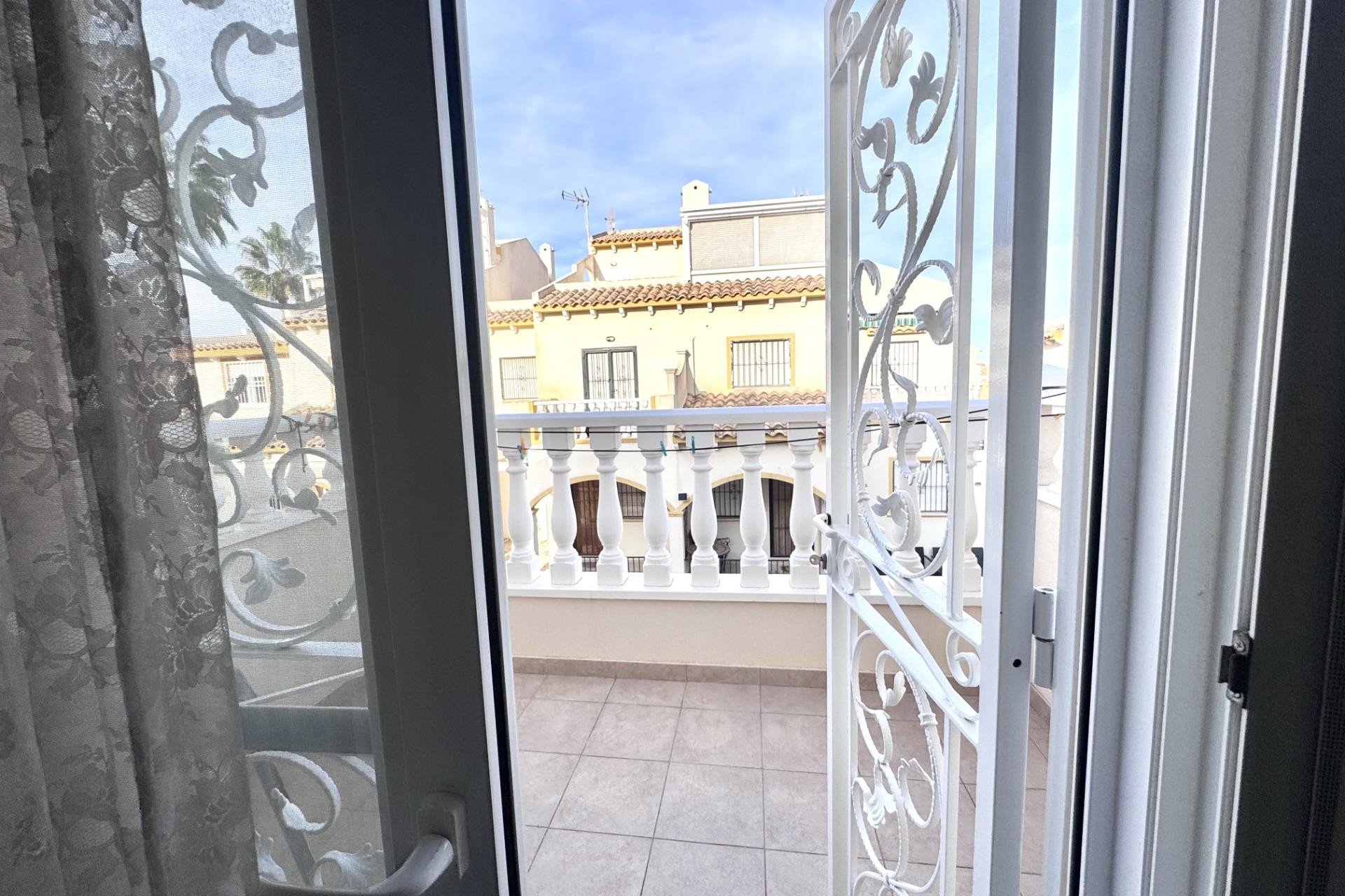 Reventa - Town House -
Orihuela Costa - Playa Flamenca