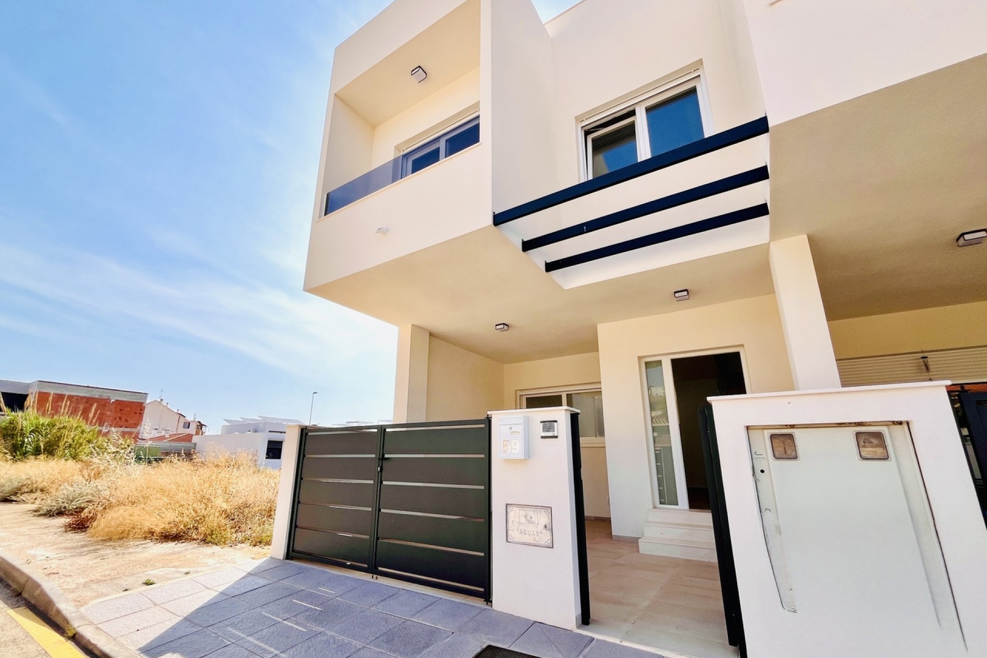 Reventa - Town House -
Pilar de la Horadada - Costa Blanca