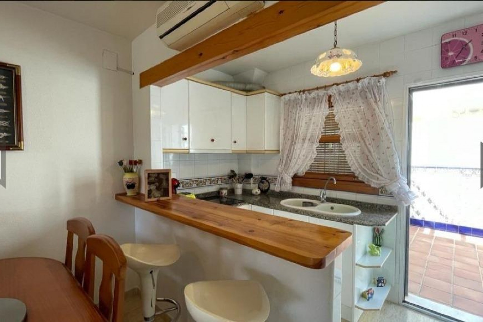 Reventa - Town House -
Pilar de la Horadada - Pueblo Latino
