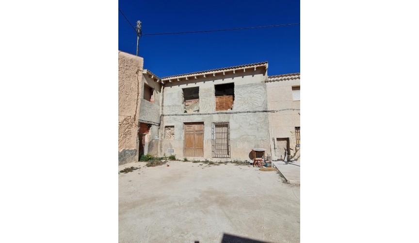 Reventa - Town House -
Pinoso - Inland