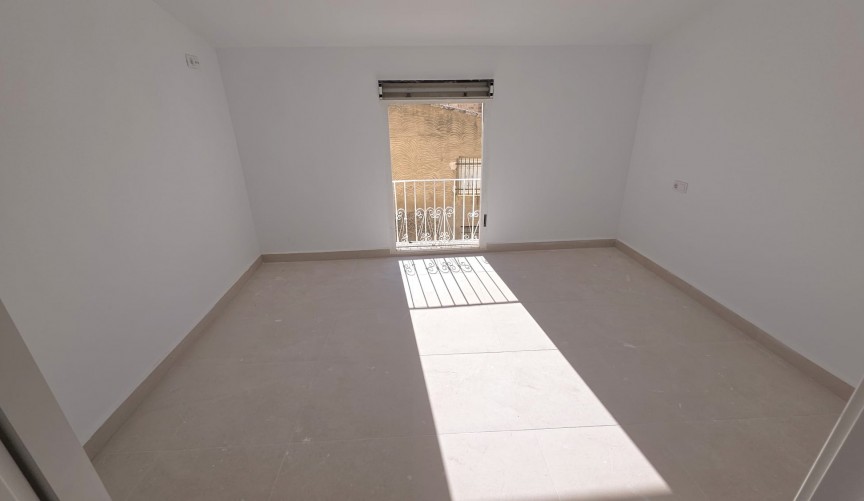 Reventa - Town House -
Pinoso - Inland