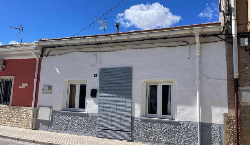 Reventa - Town House -
Pinoso - Inland