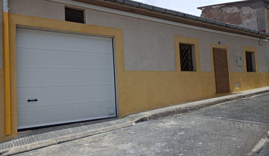 Reventa - Town House -
Pinoso - Inland