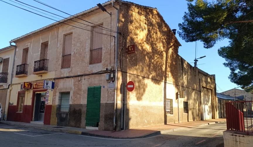 Reventa - Town House -
Pinoso - Inland