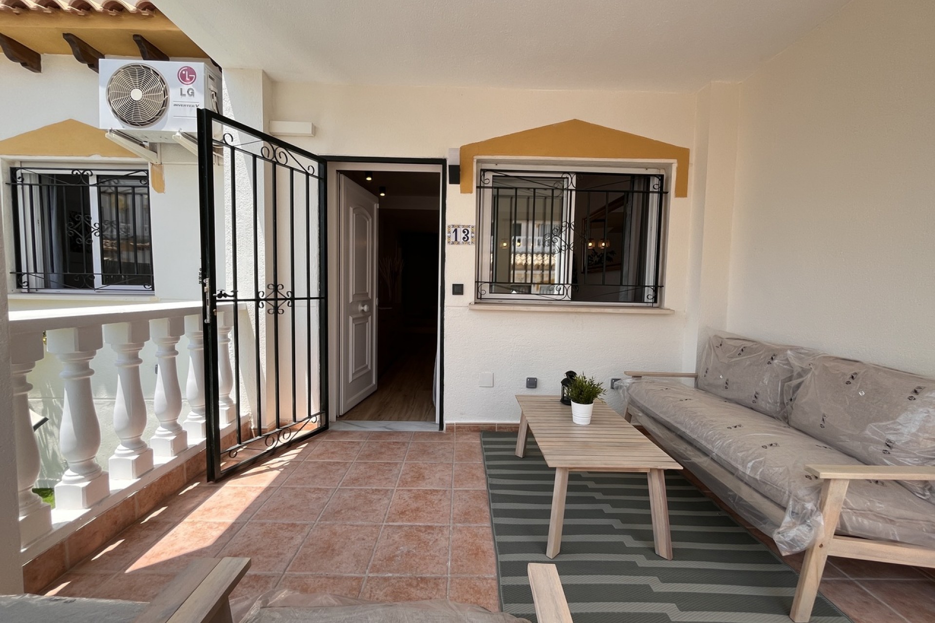 Reventa - Town House -
Playa Flamenca - Costa Blanca