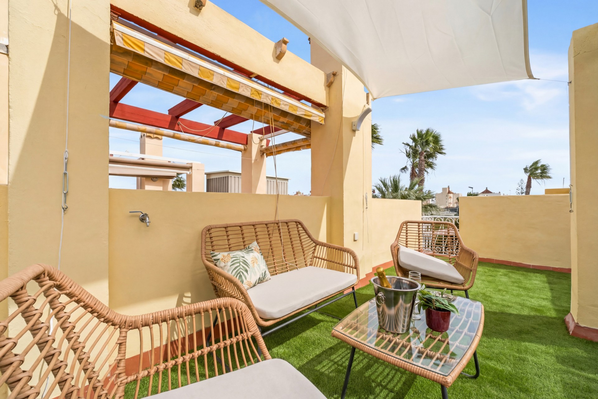 Reventa - Town House -
Playa Flamenca - Costa Blanca