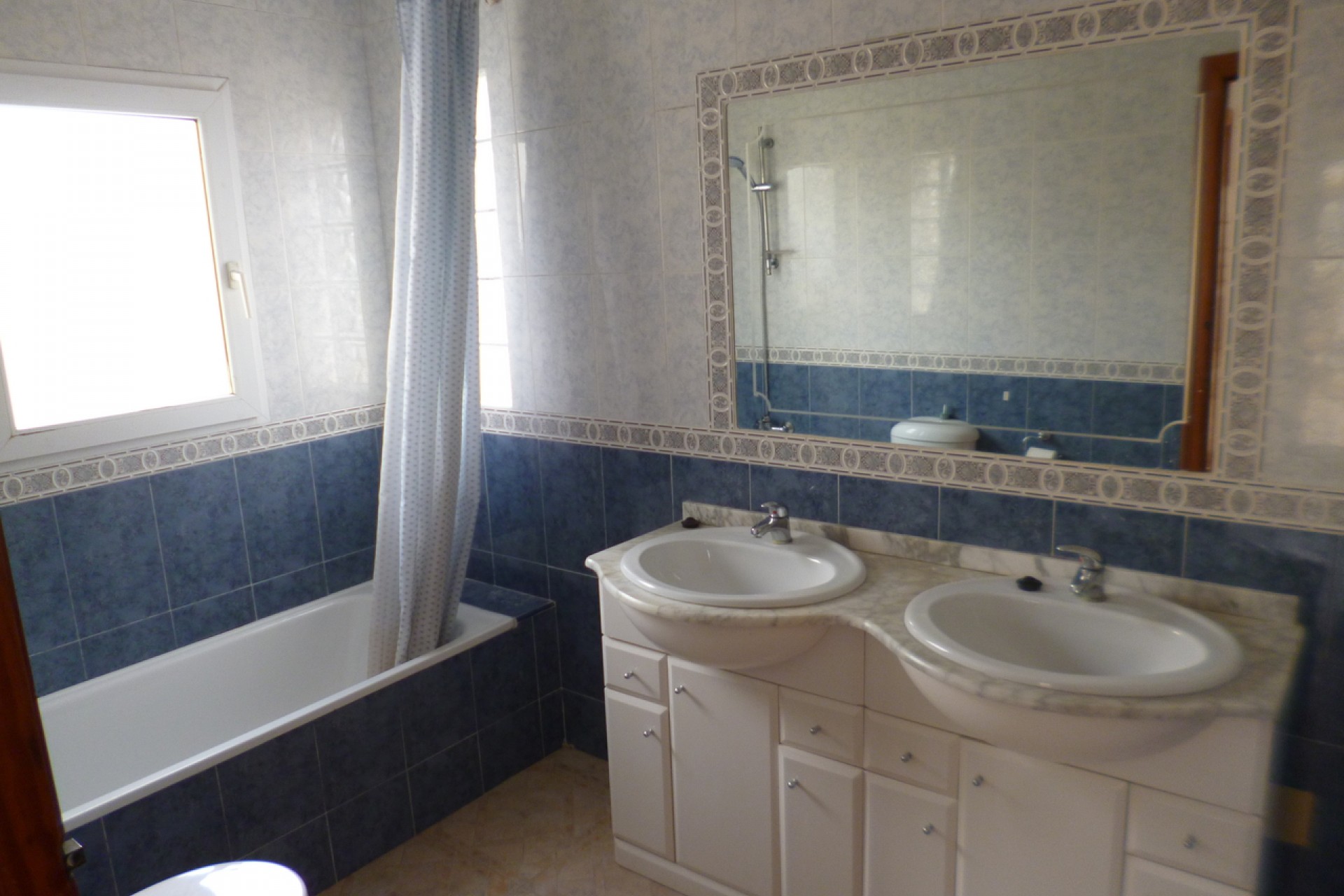 Reventa - Town House -
Playa Flamenca - Costa Blanca