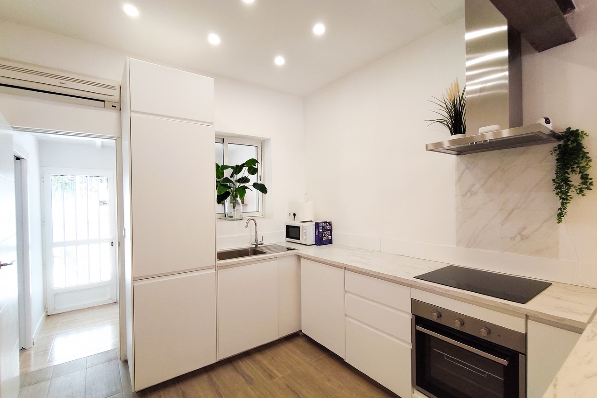 Reventa - Town House -
Playa Flamenca - Costa Blanca