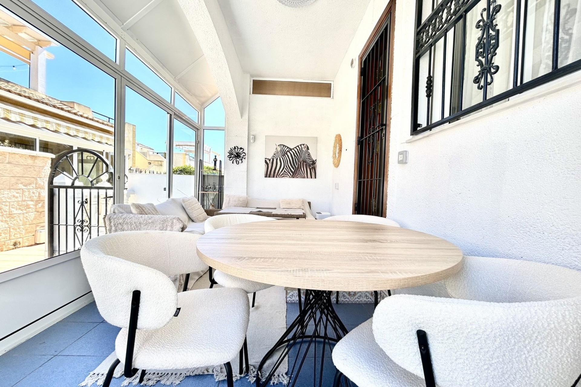 Reventa - Town House -
Punta Prima - Costa Blanca