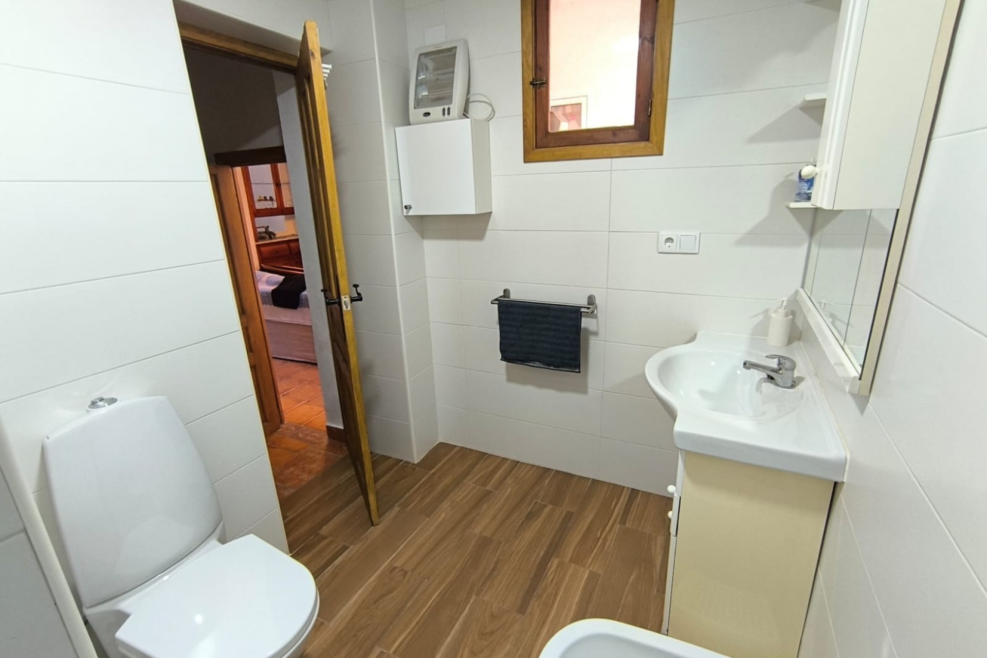 Reventa - Town House -
Raspay - Inland